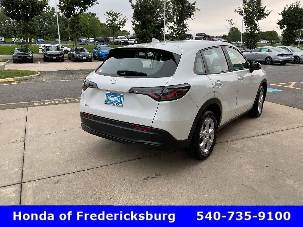 Certified 2024 Honda HR-V LX image 5