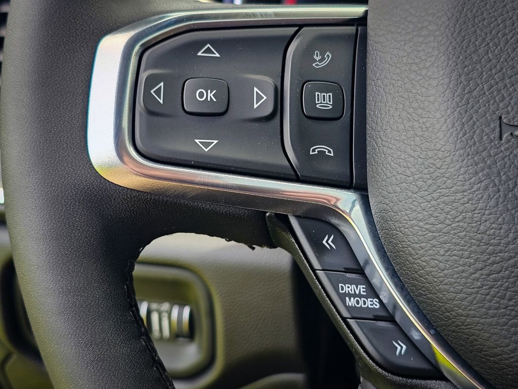 Used 2025 RAM 1500 Laramie w/ Night Edition AWD/4WD image 21
