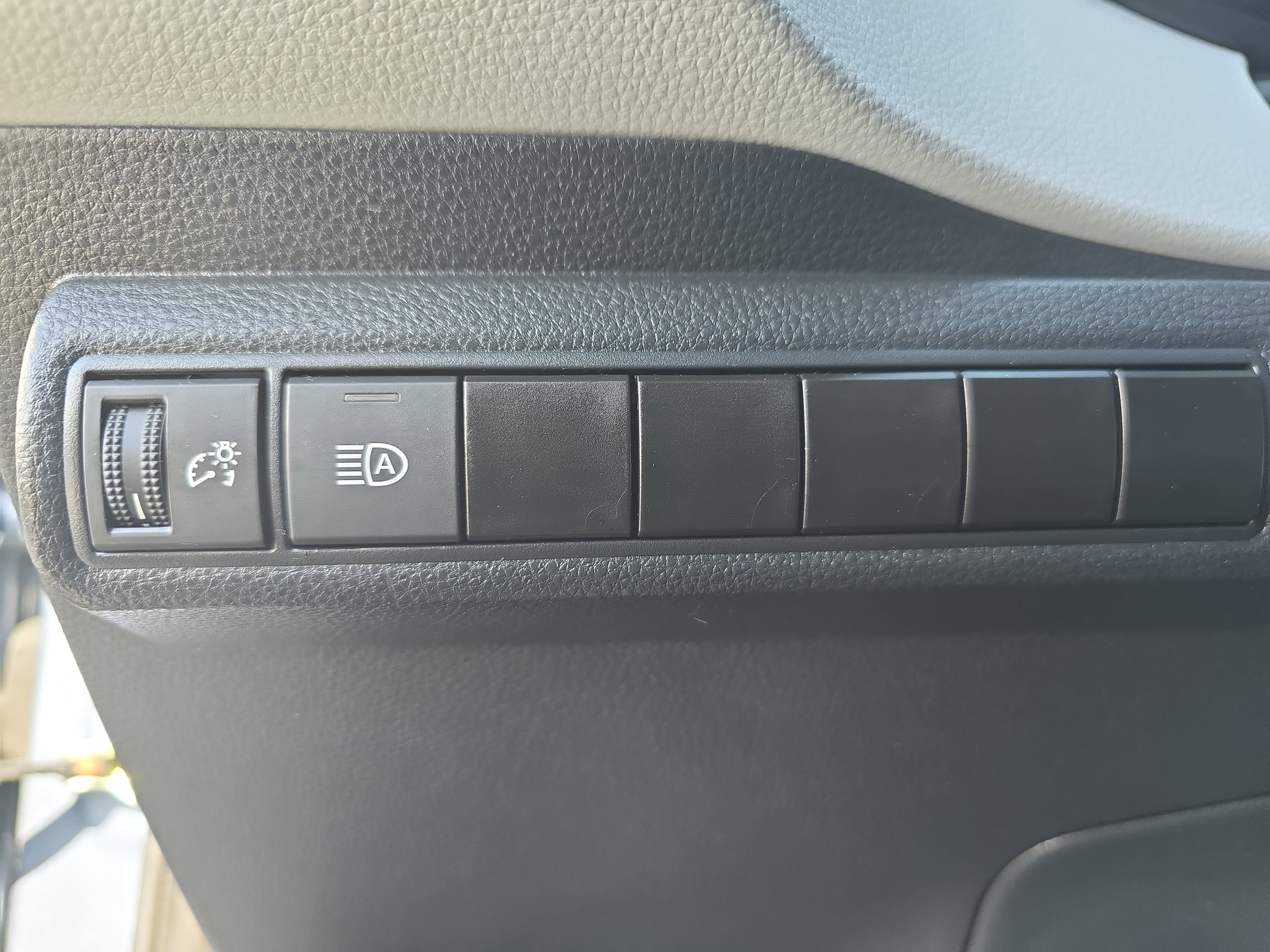 Used 2024 Toyota Corolla SE FWD image 22