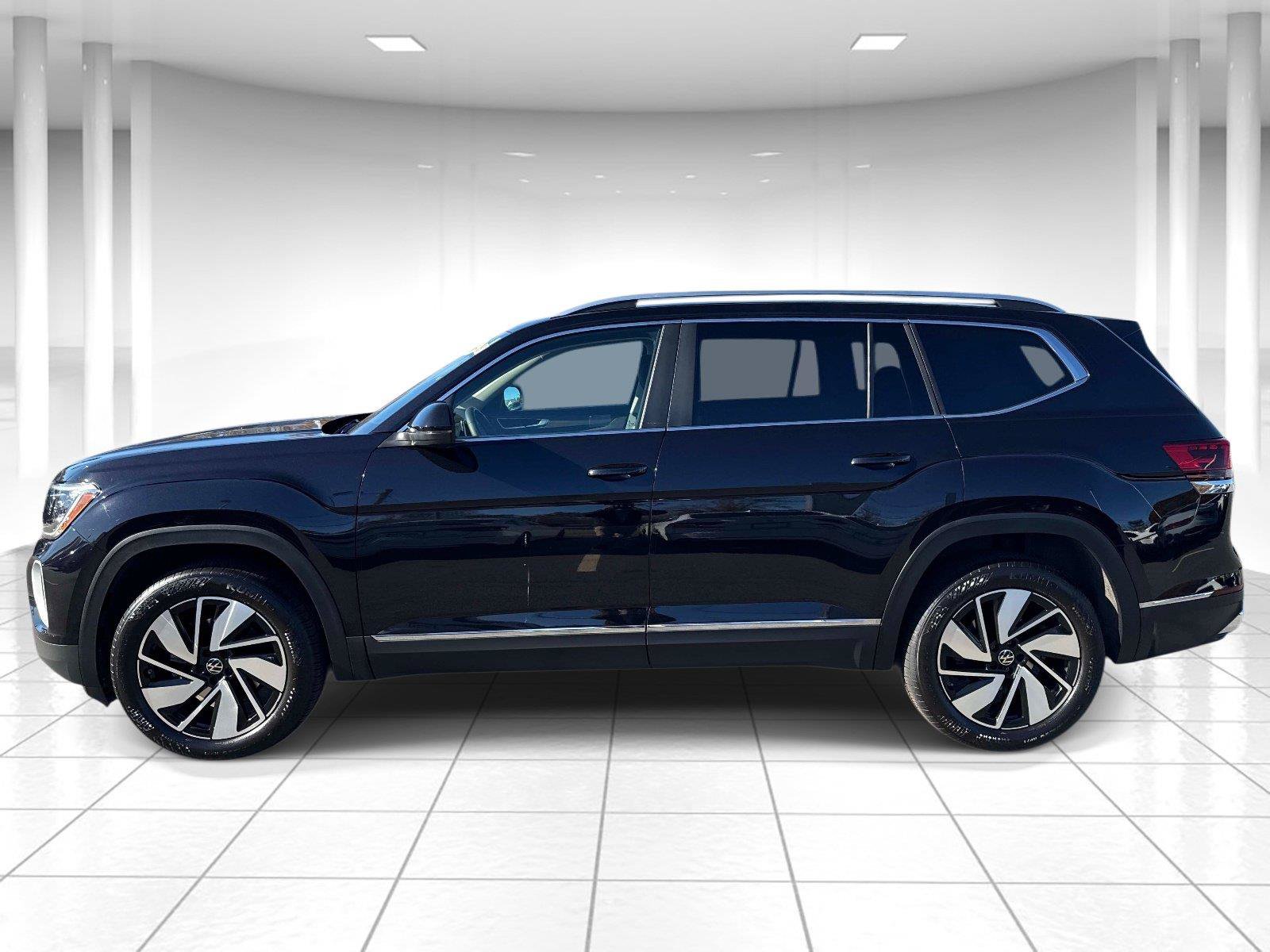 Certified 2024 Volkswagen Atlas SEL AWD/4WD image 10