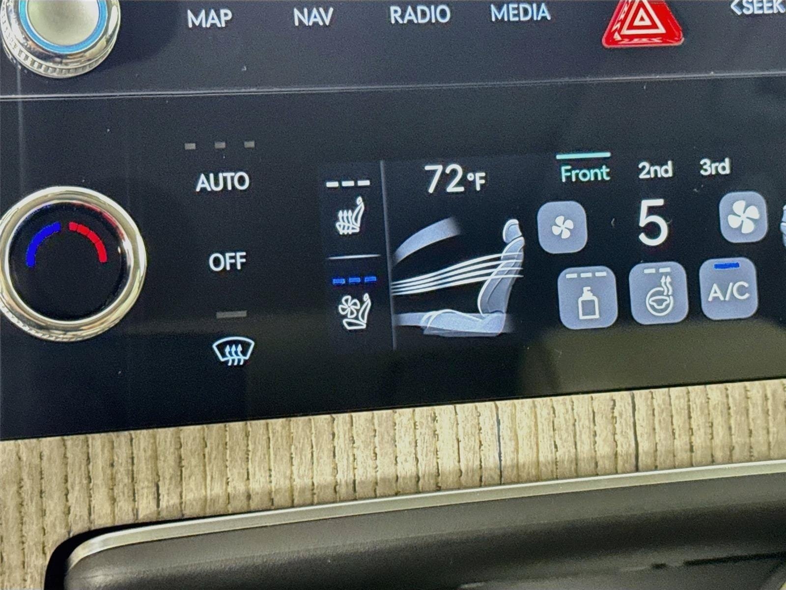 New 2026 Genesis GV80 3.5T Prestige AWD/4WD image 23