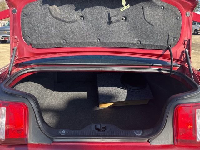 Used 2011 Ford Mustang GT Premium w/ Comfort Pkg image 31