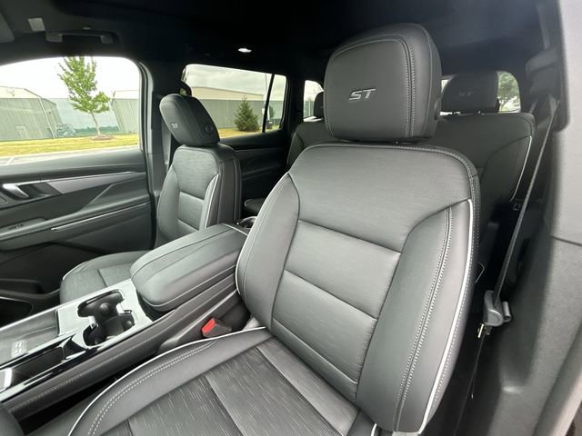 New 2026 Buick Enclave Sport Touring w/ Super Cruise Package image 36