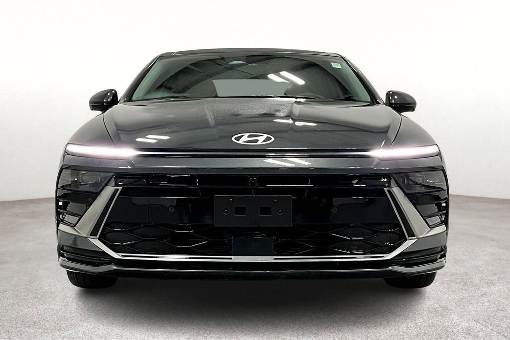 Certified 2025 Hyundai Sonata Limited image 5