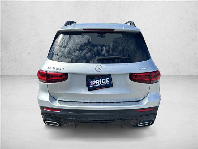Used 2022 Mercedes-Benz GLB 250 4MATIC image 7