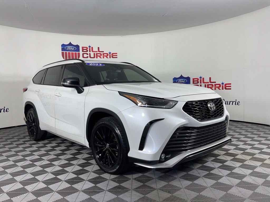Used 2023 Toyota Highlander XSE