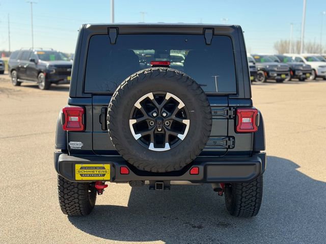Used 2025 Jeep Wrangler Unlimited Rubicon AWD/4WD image 7