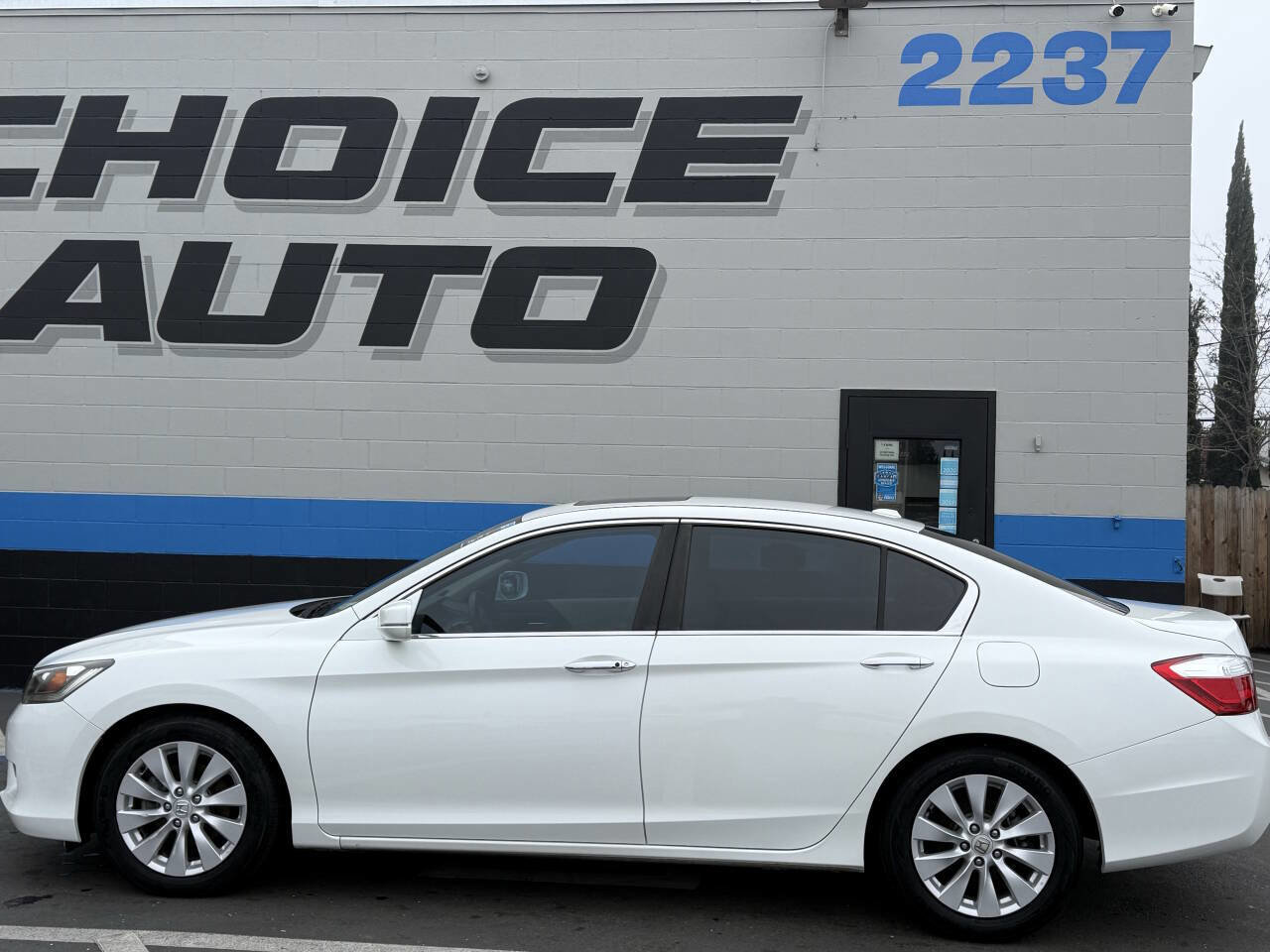 Used 2013 Honda Accord EX-L image 23