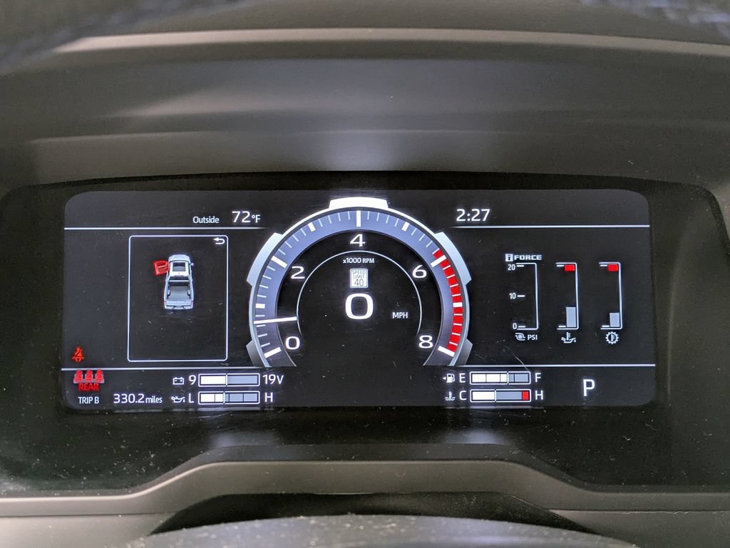 Used 2024 Toyota Tundra Platinum AWD/4WD image 17