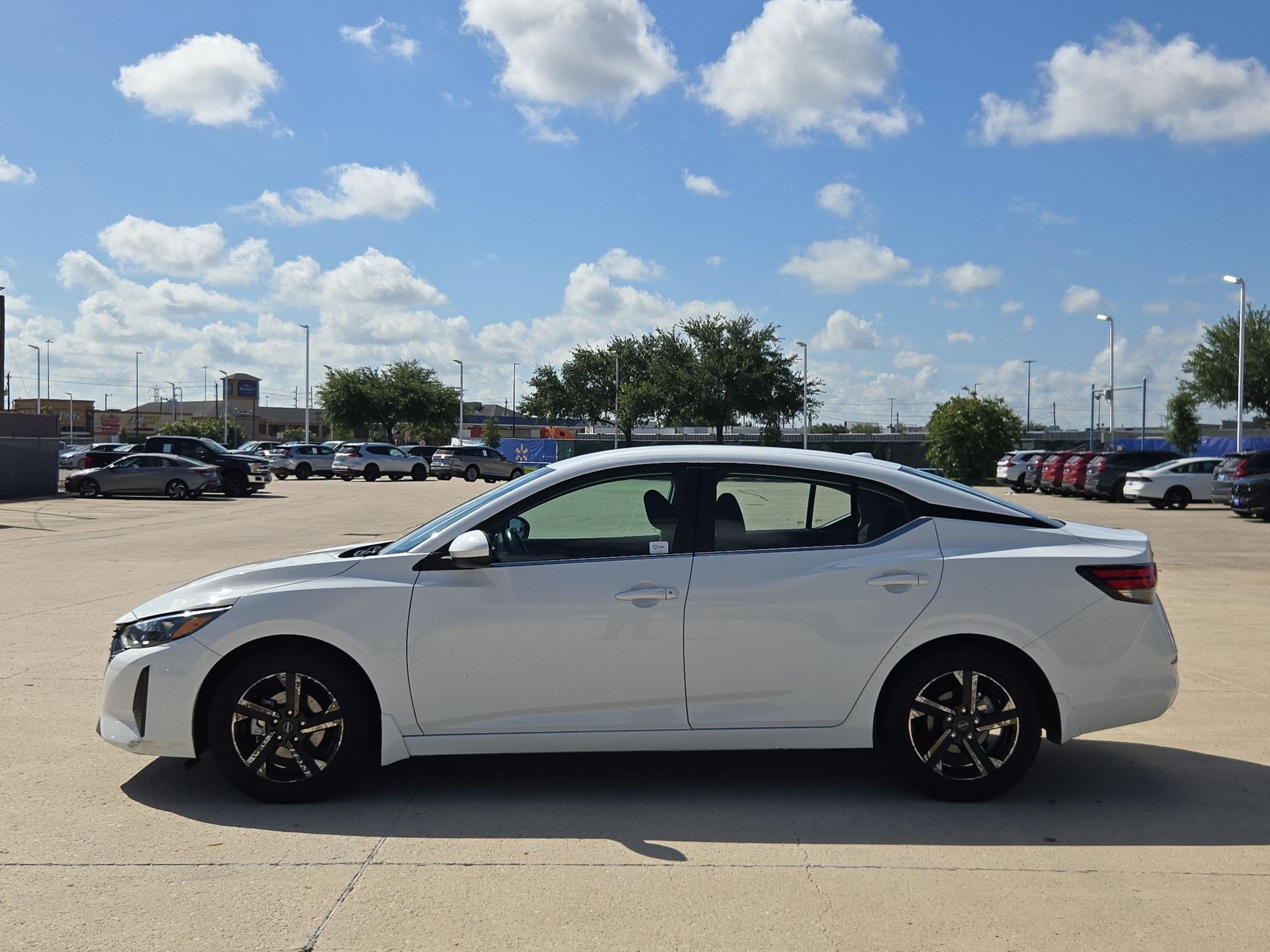 Used 2024 Nissan Sentra SV w/ All-Weather Package FWD image 7