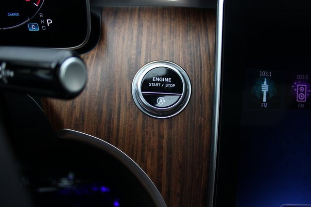 Used 2024 Mercedes-Benz C 300 C 300 image 18