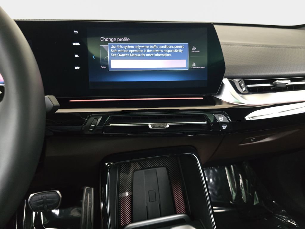 Used 2025 BMW X2 xDrive28i w/ M Sport Package AWD/4WD image 23
