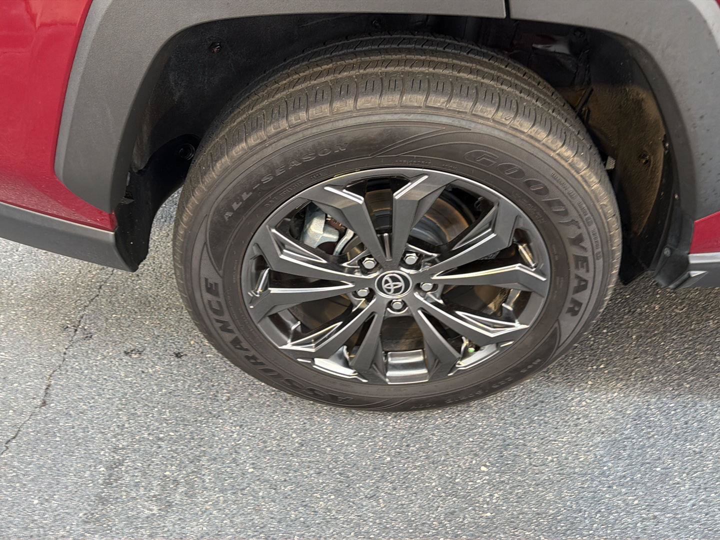 Certified 2023 Toyota RAV4 XLE Premium AWD/4WD image 39