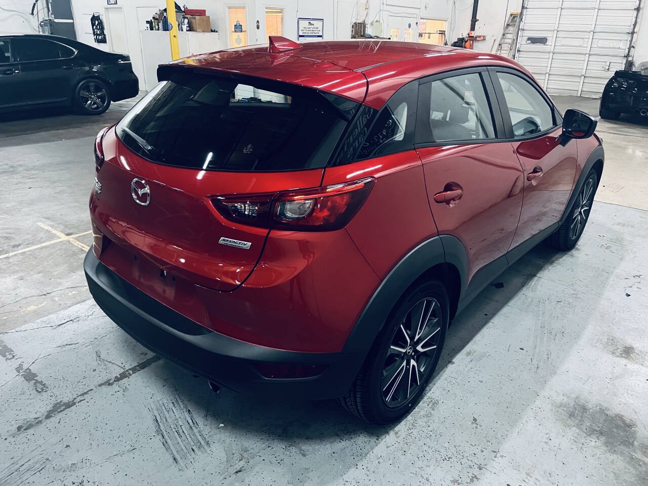 Used 2018 MAZDA CX-3 Touring w/ Preferred Equipment Package AWD/4WD image 9