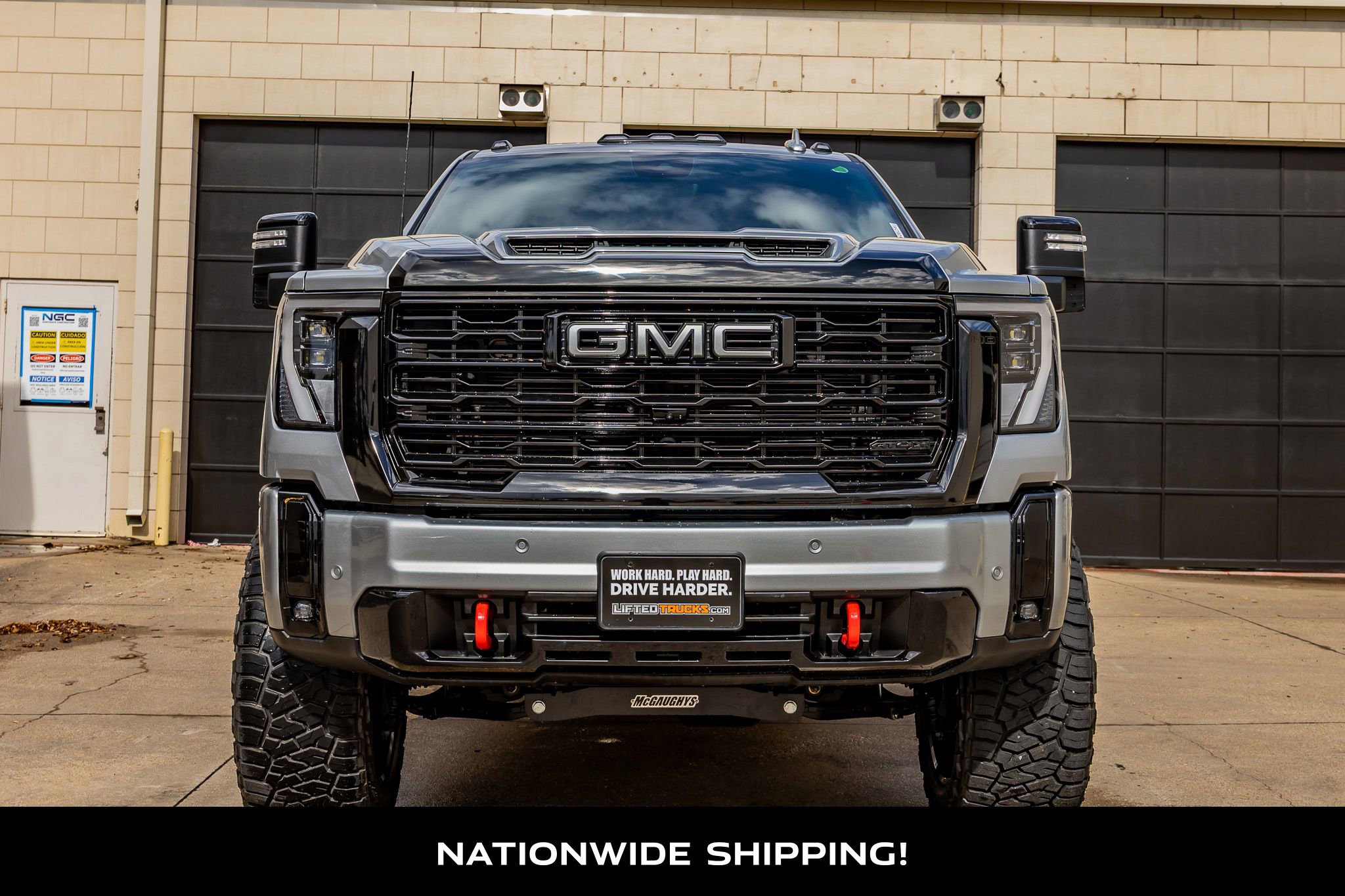 Used 2026 GMC Sierra 2500 AT4X image 4