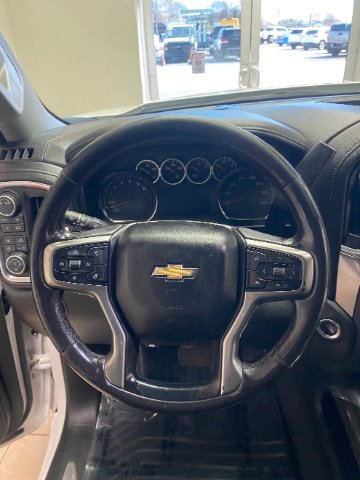 Used 2021 Chevrolet Silverado 1500 LTZ w/ Safety Package II AWD/4WD image 25