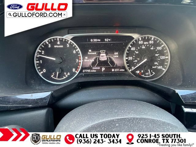 Used 2022 Nissan Pathfinder SV w/ SV Premium Package FWD image 5