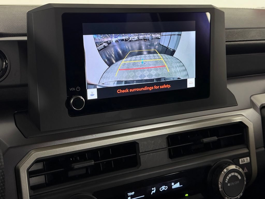 Used 2026 Toyota Tacoma SR5 AWD/4WD image 18