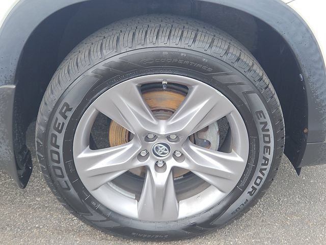 Used 2016 Toyota Highlander Limited AWD/4WD image 6