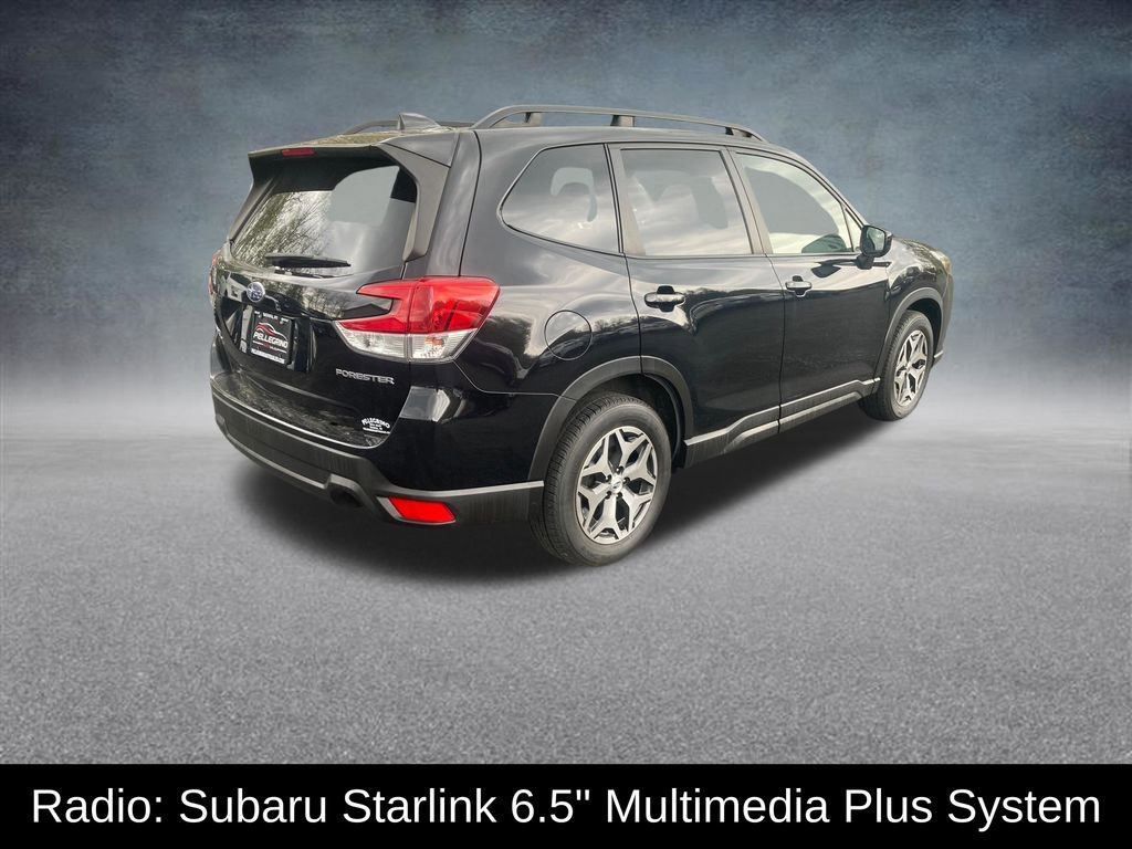 Used 2022 Subaru Forester Premium AWD/4WD image 6
