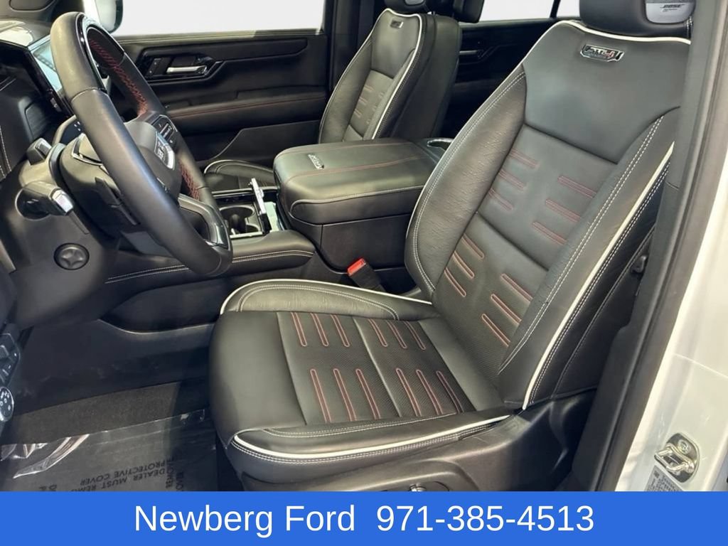 Used 2025 GMC Yukon XL AT4 Ultimate w/ LPO, AT4 Appearance Package AWD/4WD image 30