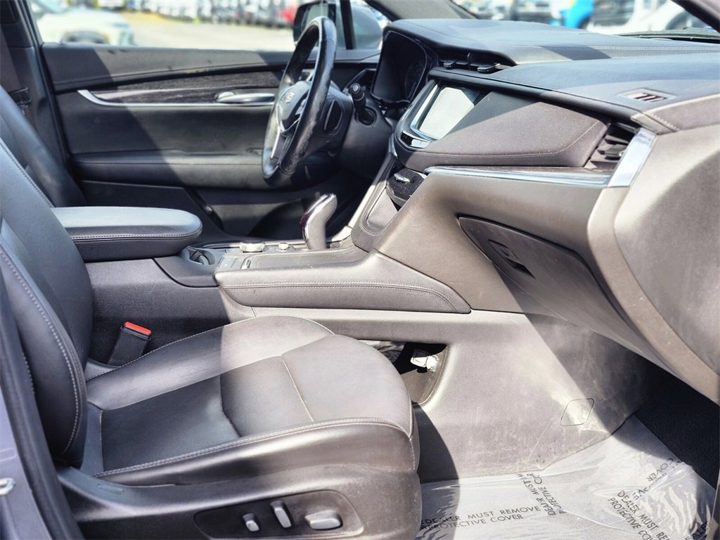 Certified 2021 Cadillac XT5 Premium Luxury image 9