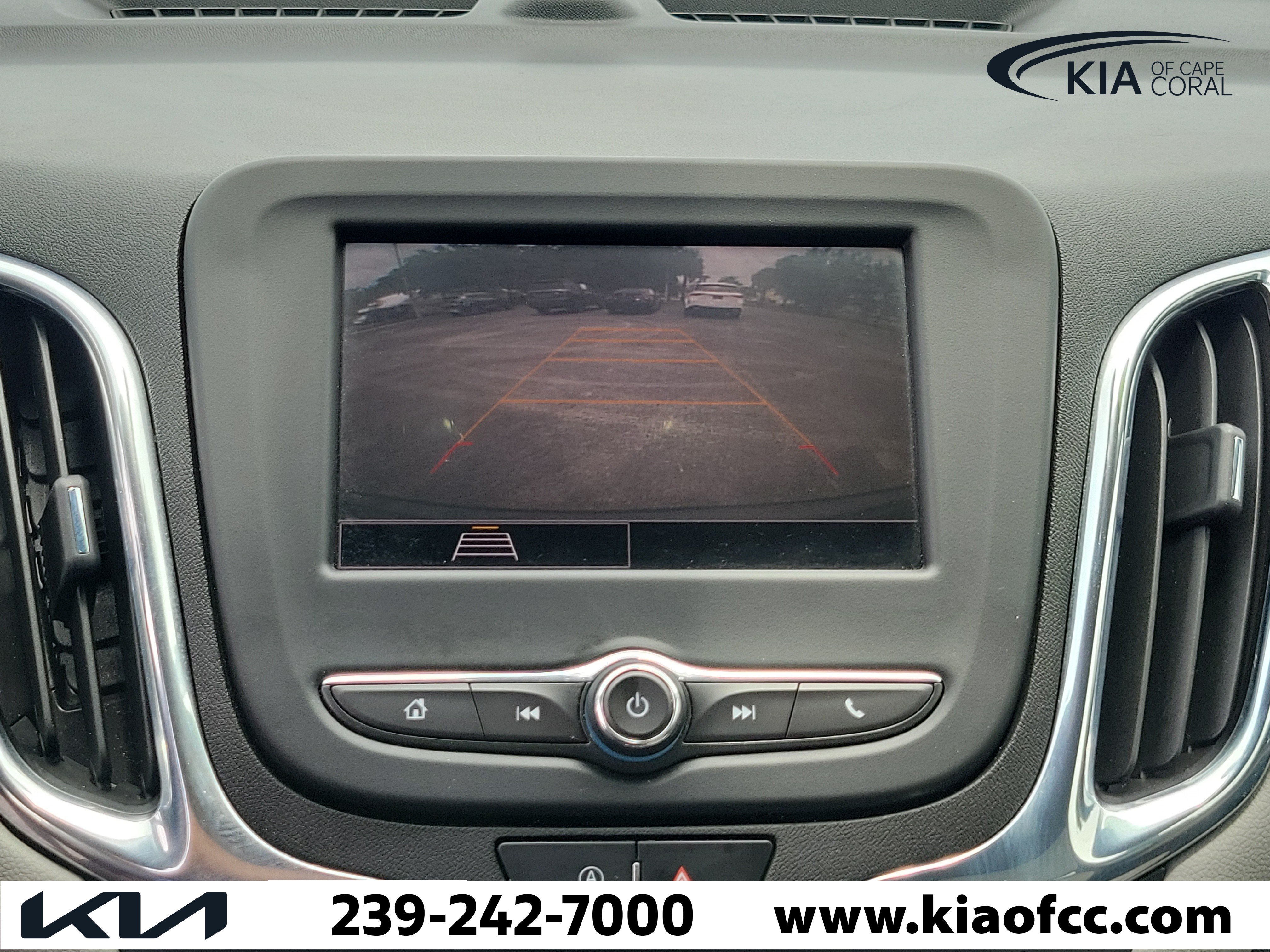Used 2022 Chevrolet Equinox LS FWD image 26