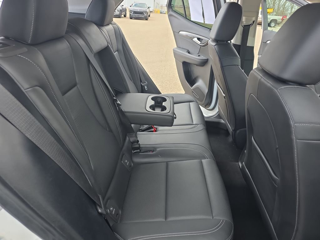 Used 2025 Buick Envision Preferred image 11
