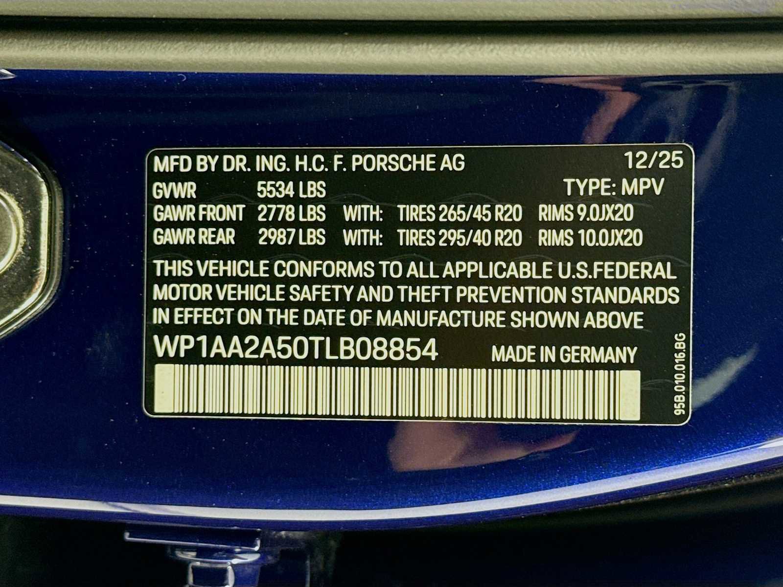 New 2026 Porsche Macan image 34