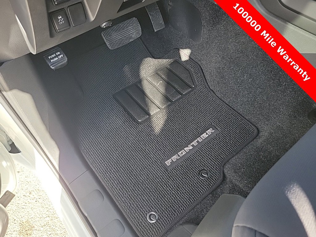 Used 2025 Nissan Frontier S image 19