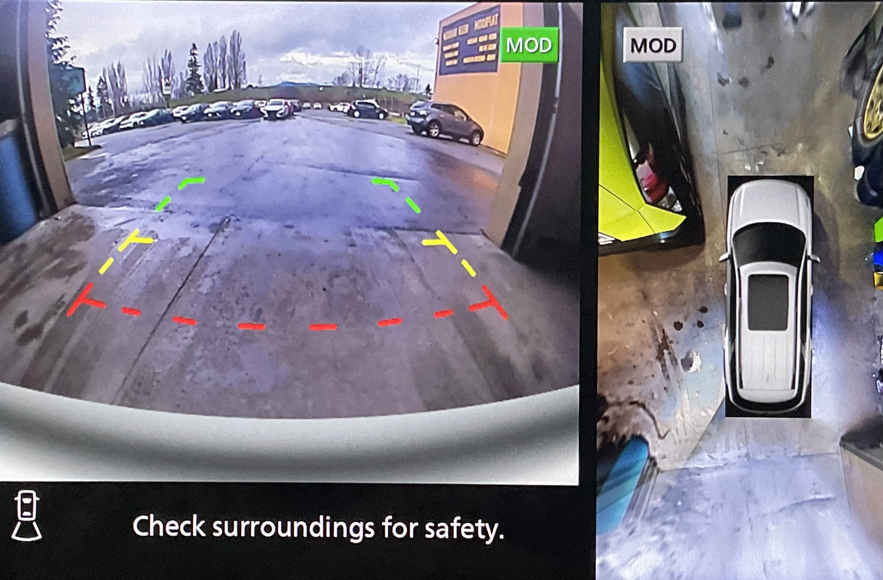 Used 2025 Nissan Pathfinder SL image 14