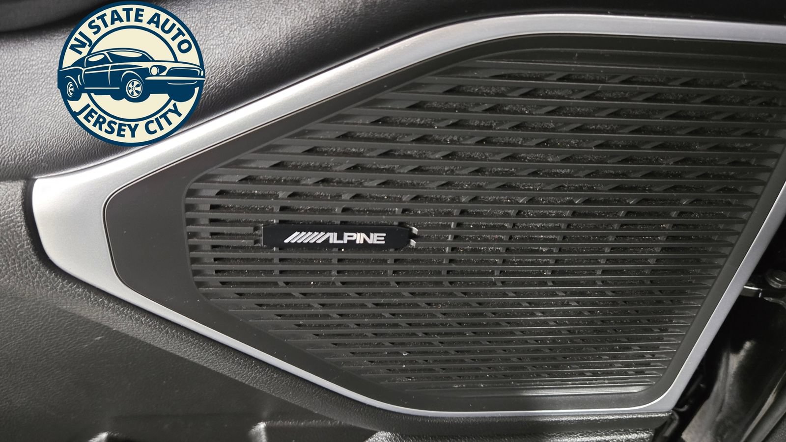 Used 2024 Jeep Wagoneer L Series II w/ Flexible Seating Group AWD/4WD image 26