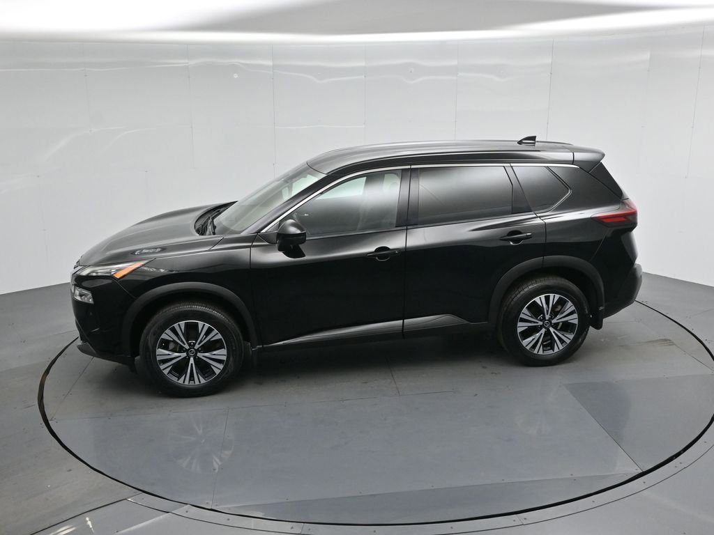 Used 2021 Nissan Rogue SV image 44