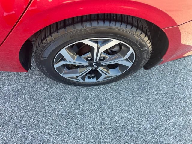 Used 2021 Kia Forte LXS FWD image 13