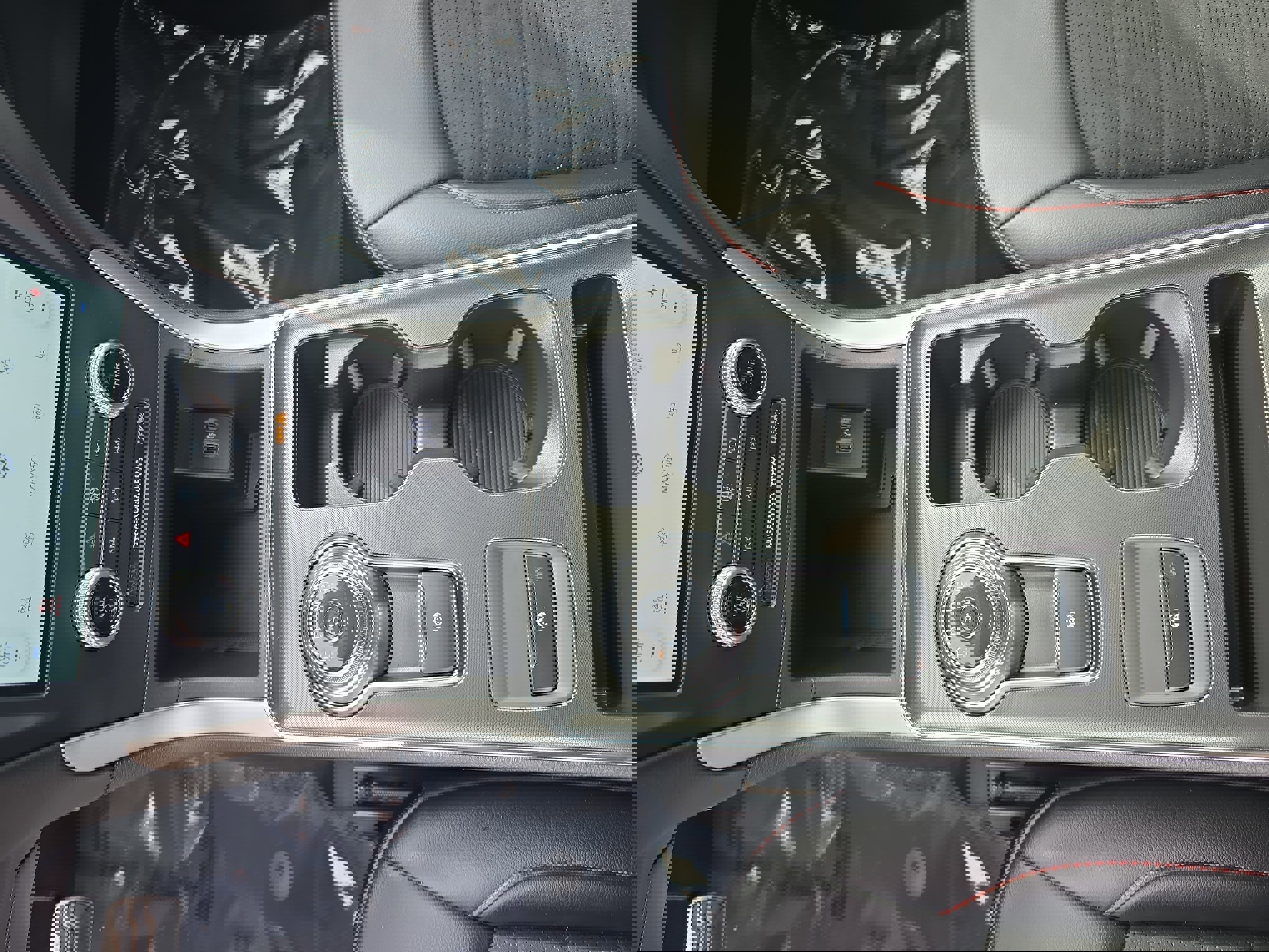 Used 2024 Ford Edge ST-Line image 25