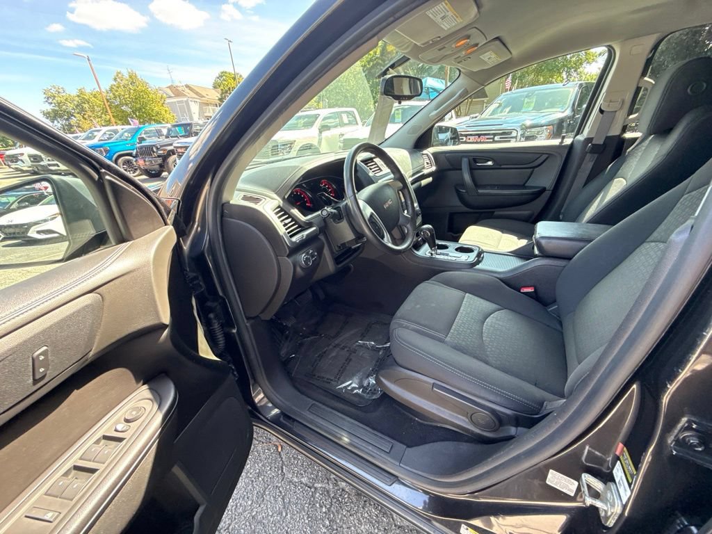 Used 2015 GMC Acadia SLE FWD image 11