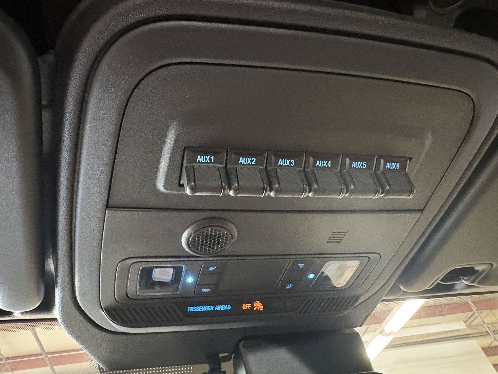 Used 2023 Ford Bronco Wildtrak AWD/4WD image 23