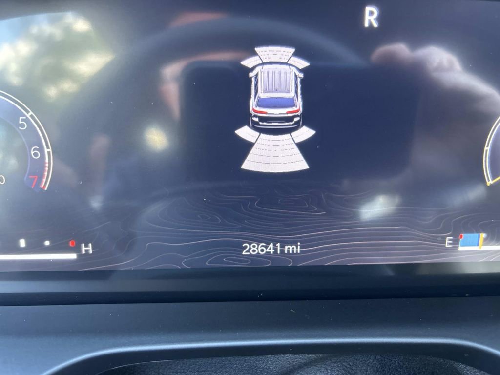 Used 2023 Jeep Grand Cherokee L Limited w/ Luxury Tech Group II image 22