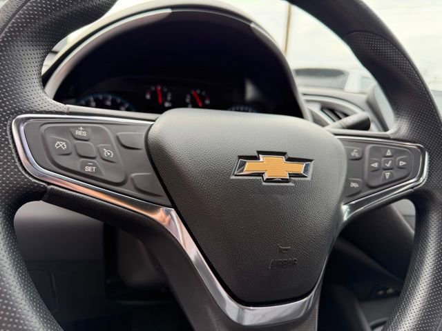 Used 2021 Chevrolet Malibu LS FWD image 9