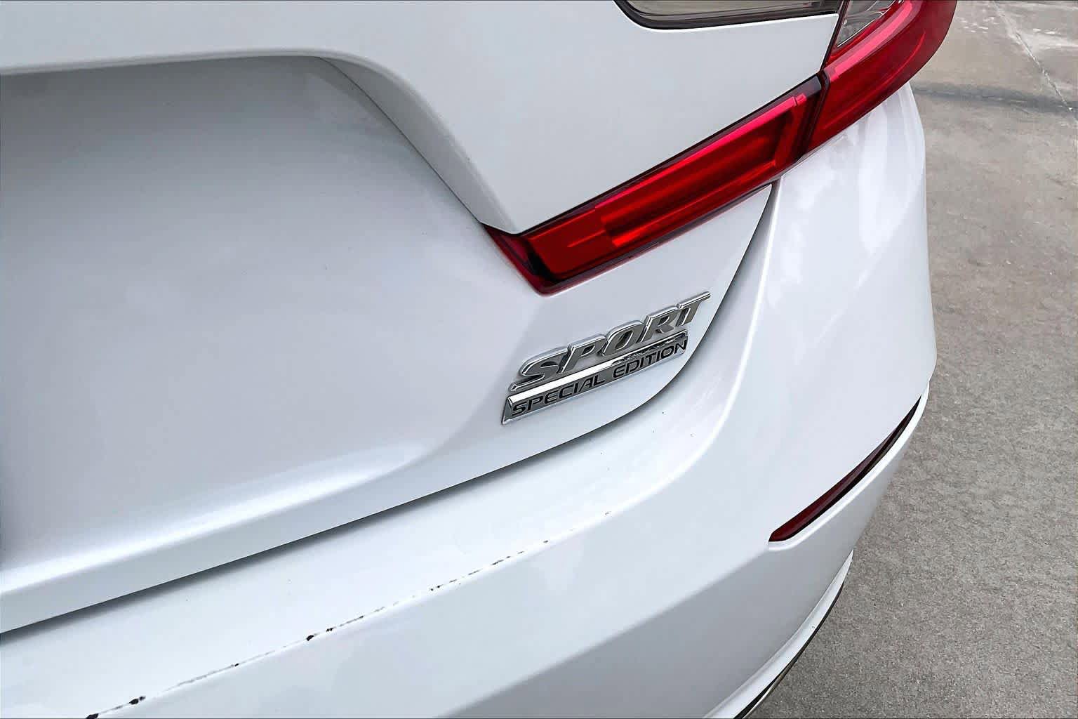 Used 2021 Honda Accord Sport Special Edition image 10