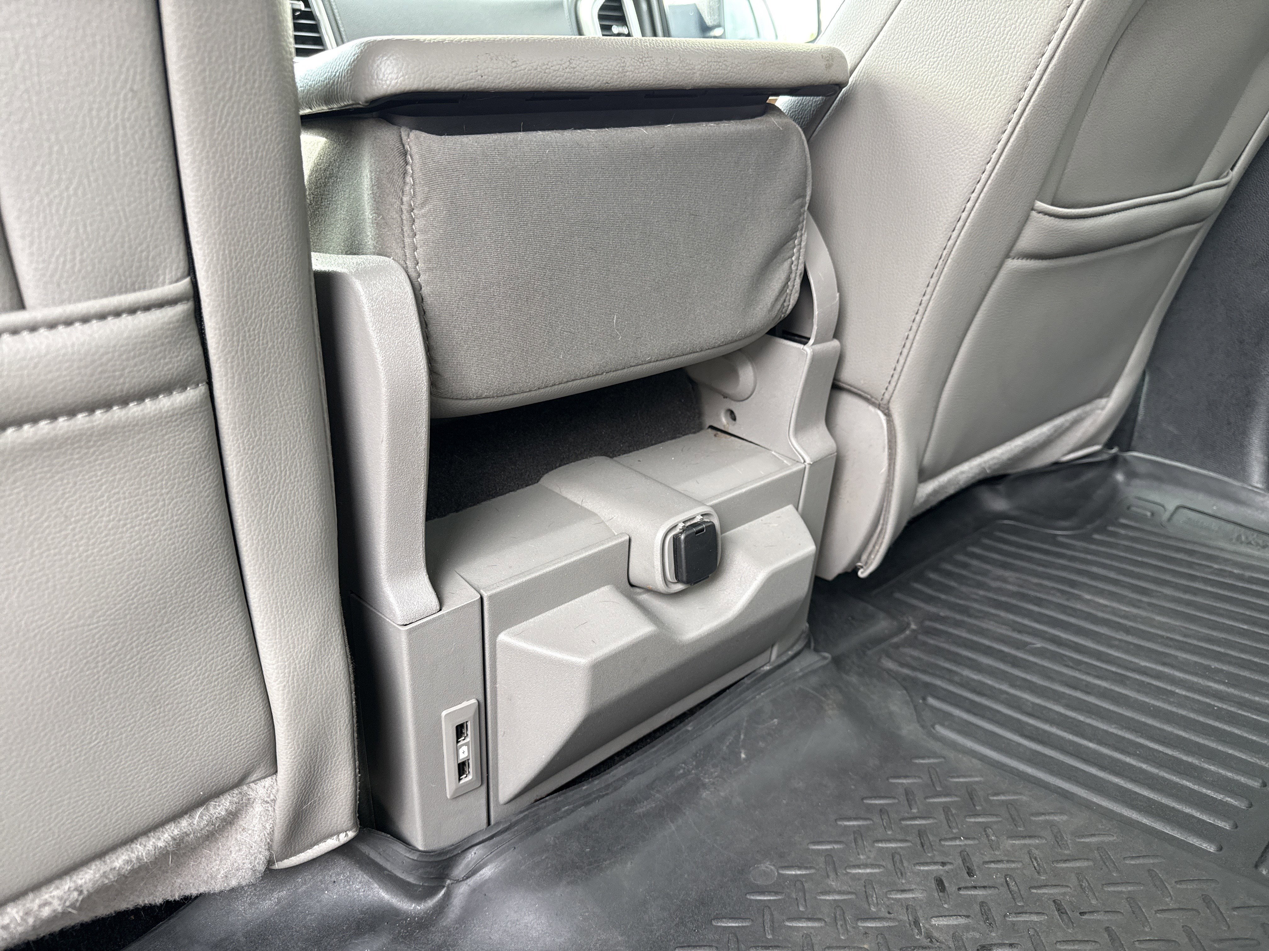 Used 2018 Ford F150 Lariat w/ Equipment Group 501A Mid AWD/4WD image 35