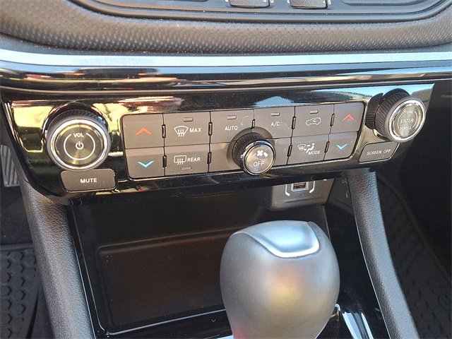 Used 2024 Jeep Compass Trailhawk w/ Trailhawk Convenience Group image 15