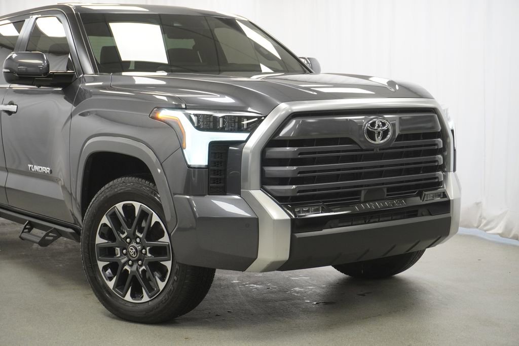 Used 2025 Toyota Tundra Limited image 3
