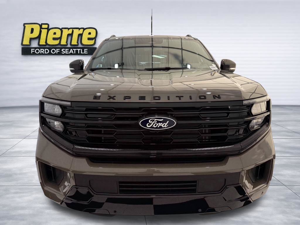 New 2027 Ford Expedition Platinum w/ Stealth Appearance Package AWD/4WD image 12