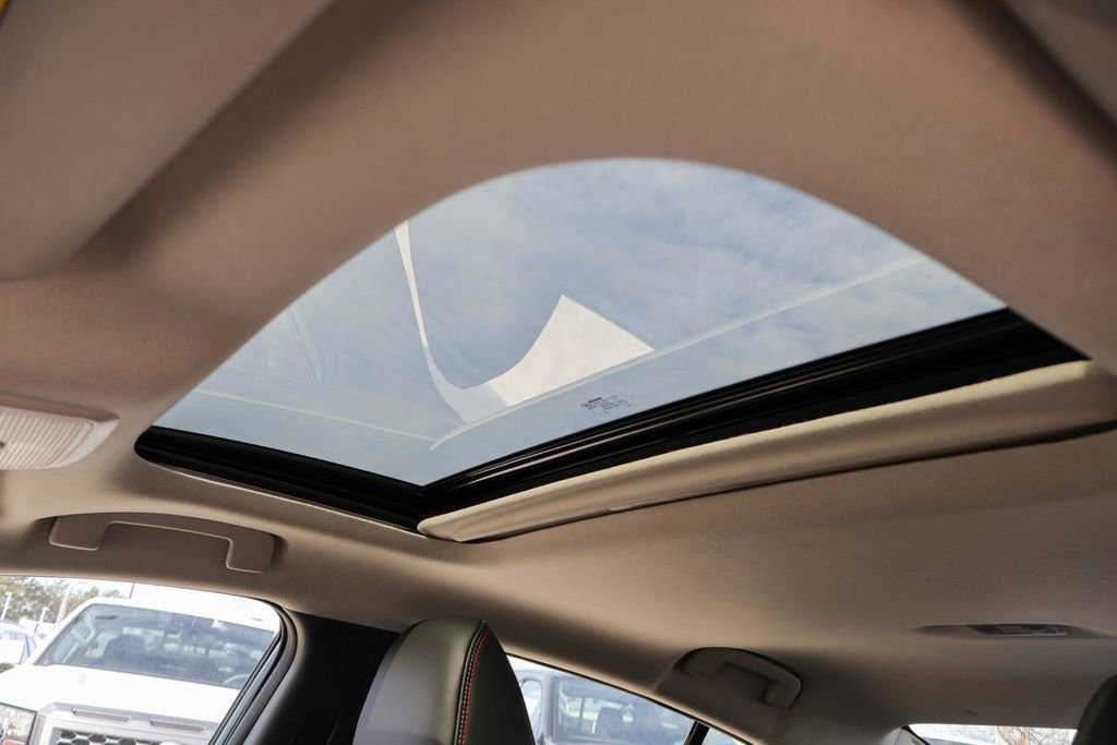 New 2026 Nissan Sentra SR w/ SR Premium Package image 9