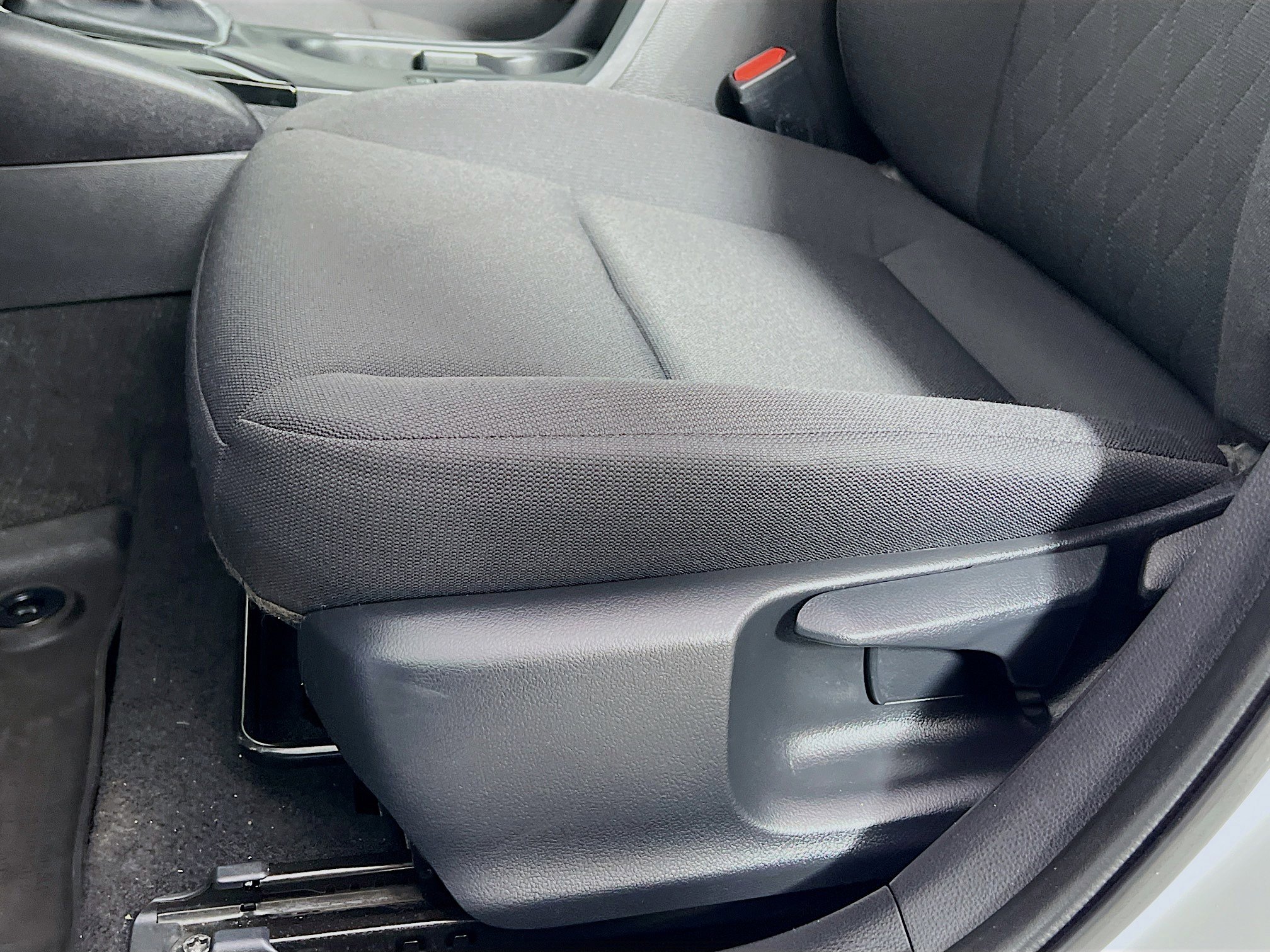 Certified 2025 Toyota Corolla LE image 19