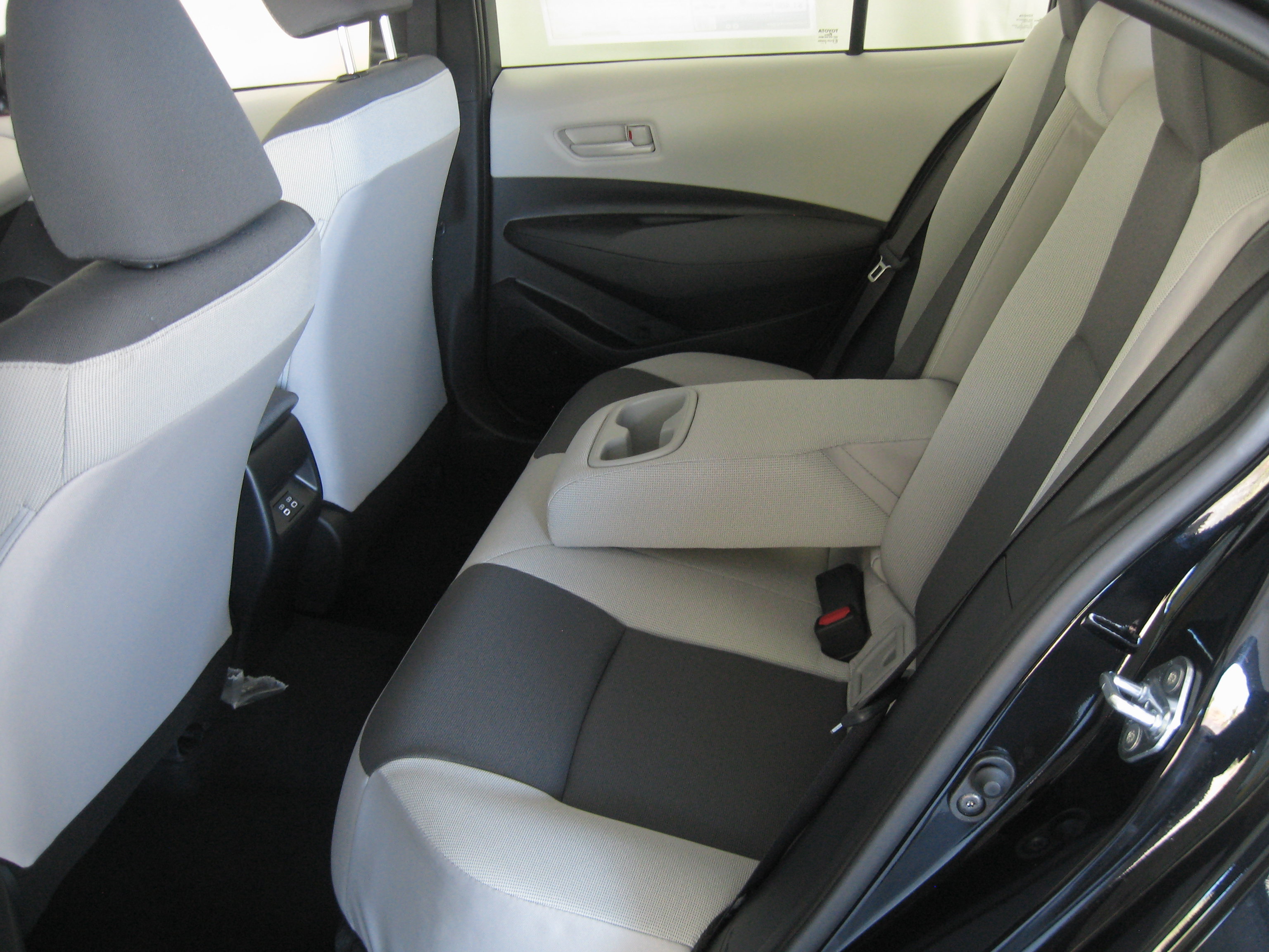 New 2026 Toyota Corolla LE image 19