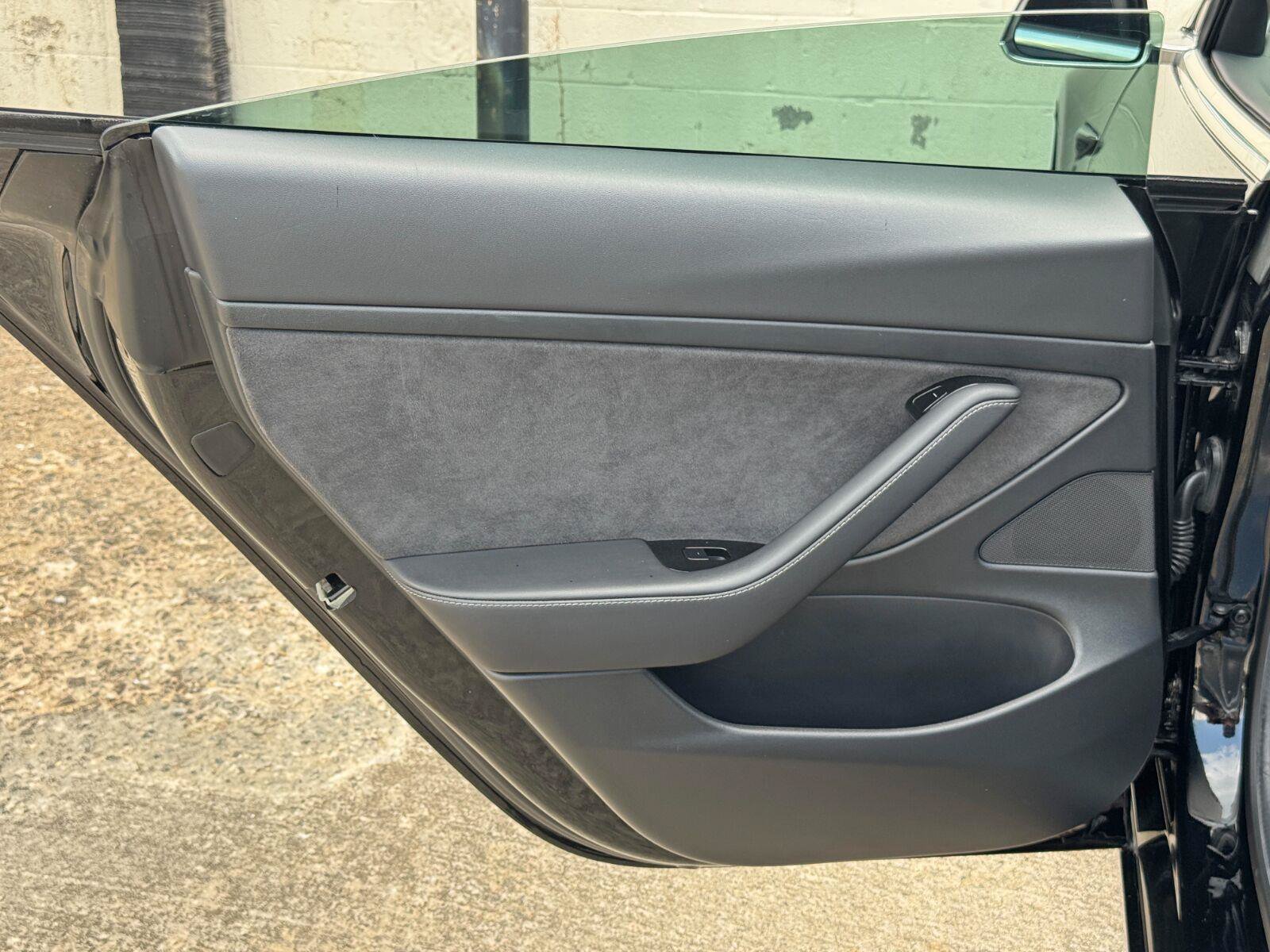 Used 2020 Tesla Model 3 Standard Range Plus RWD image 44