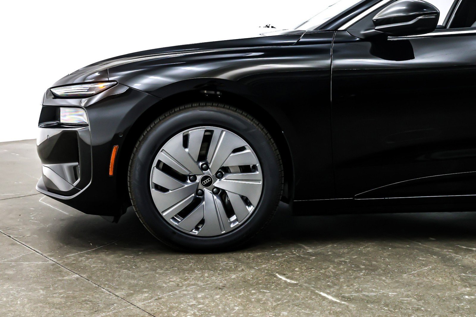 New 2025 Audi A6 e-tron Premium AWD/4WD image 10