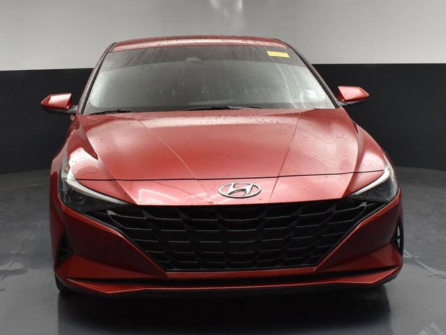 Used 2023 Hyundai Elantra SEL image 3